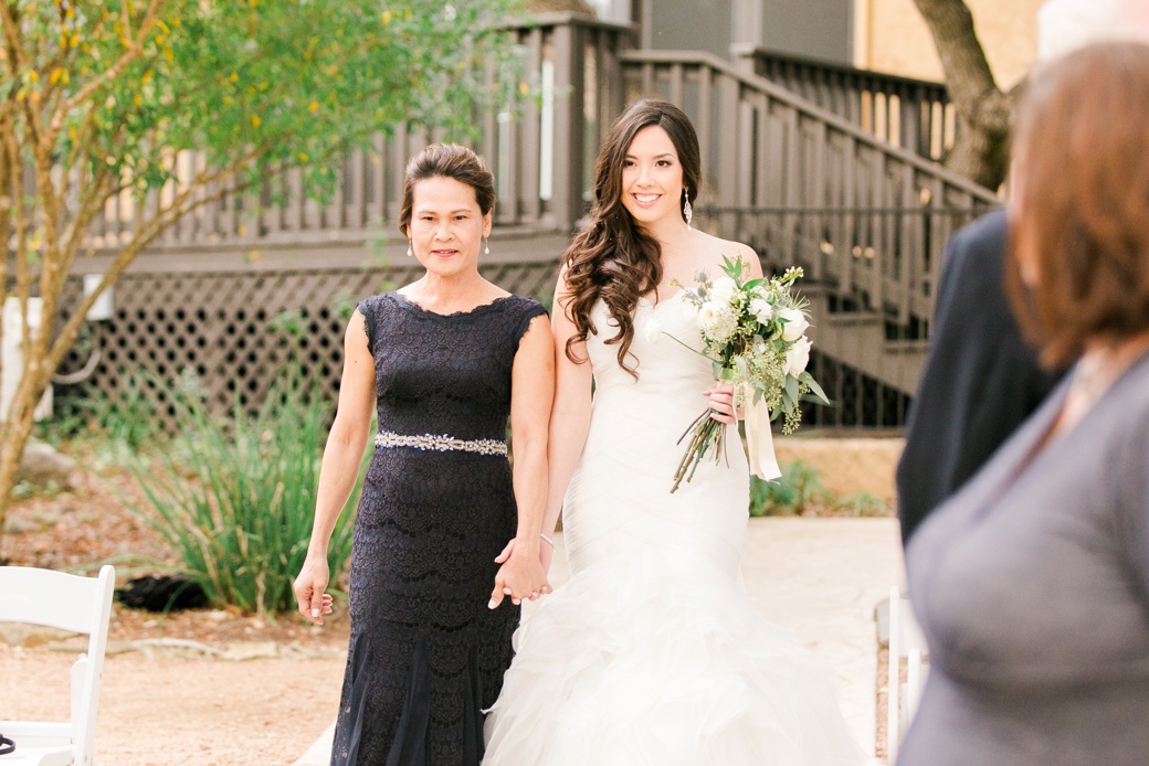 gardens-at-old-town-helotes-wedding-pictures_0874