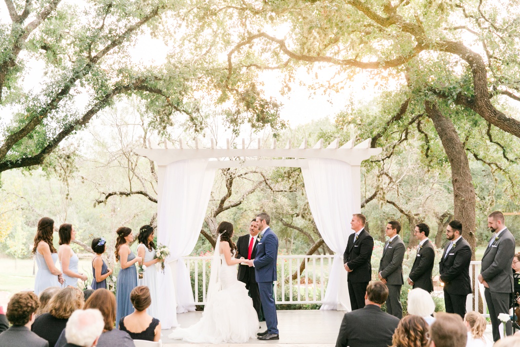 gardens-at-old-town-helotes-wedding-pictures_0880